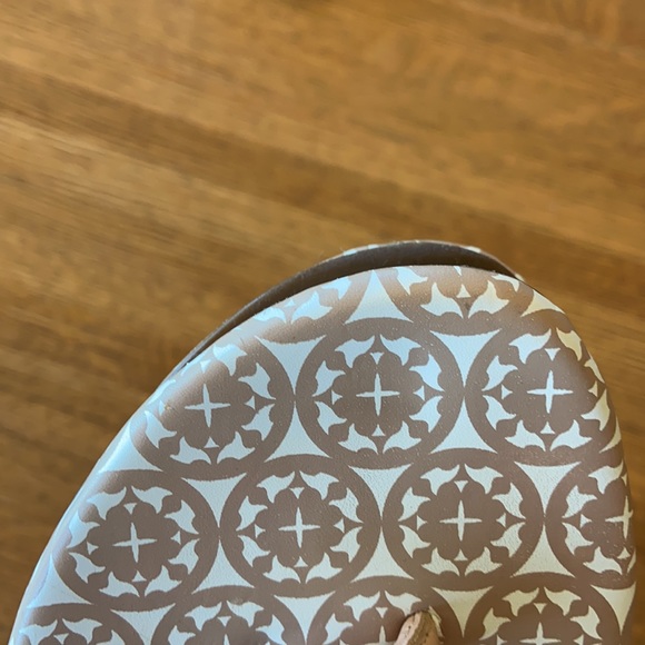 Kate Spade Sandals - Picture 8 of 9